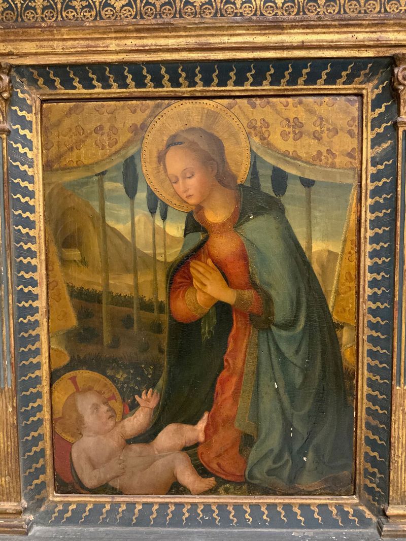 Madonna and Child por Zanobi Strozzi, tempera sobre painel, apresentando uma Madonna serena com seu filho