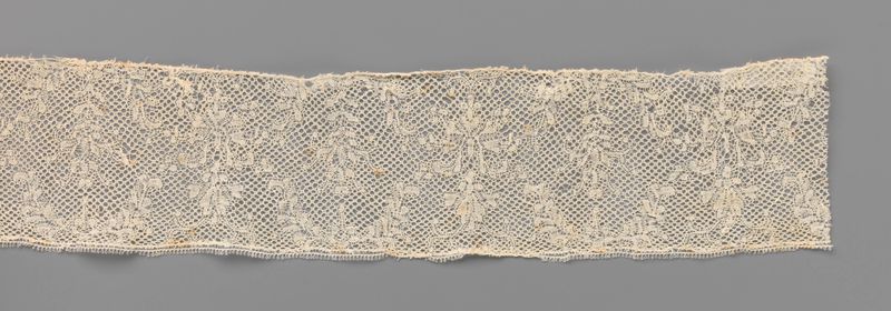 Renda delicada com campos em forma de diamante e motivos de candelabro de Unknown Artist