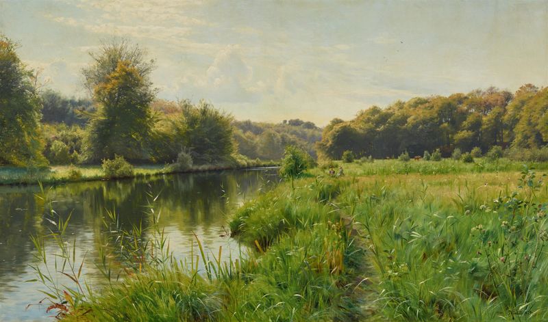 Paisaje de un río con reflejos de árboles y cielo, pintura al óleo de Peder Mørk Mønsted