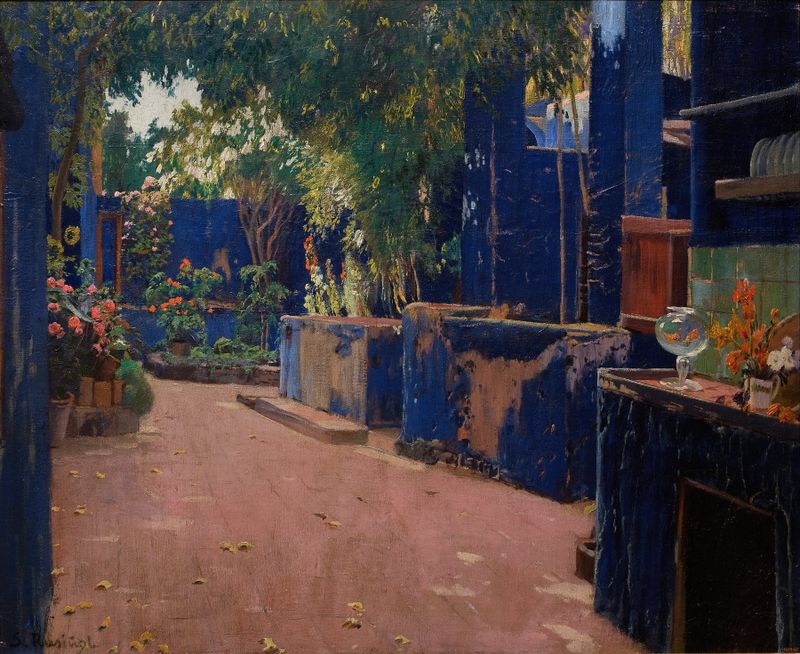 Cena interior com paredes cobalto e azulejos terracota, óleo de Santiago Rusiñol