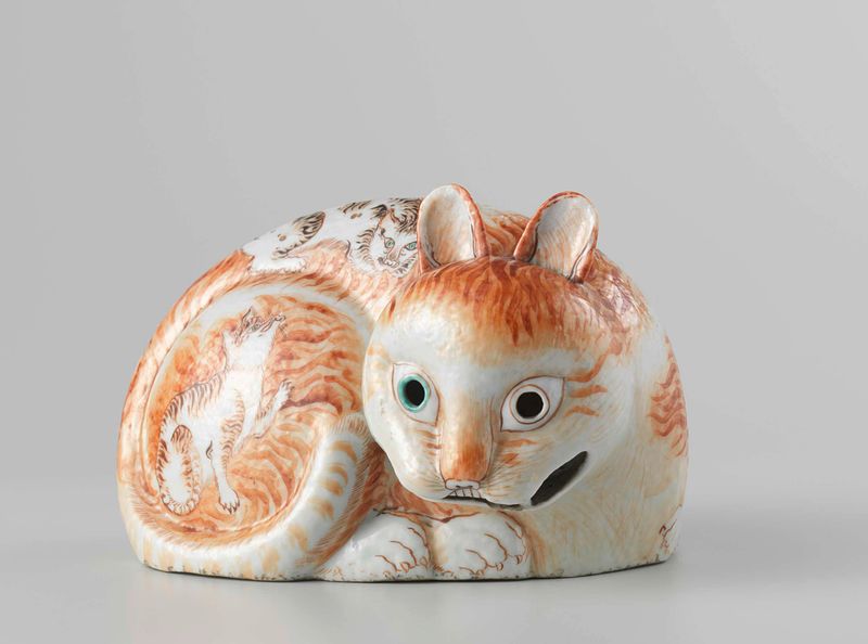 Luz nocturna de cerámica en forma de gato por artista desconocido