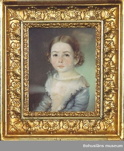 Retrato de uma menina de 4 anos por Carl Fredrik Richter, óleo sobre tela