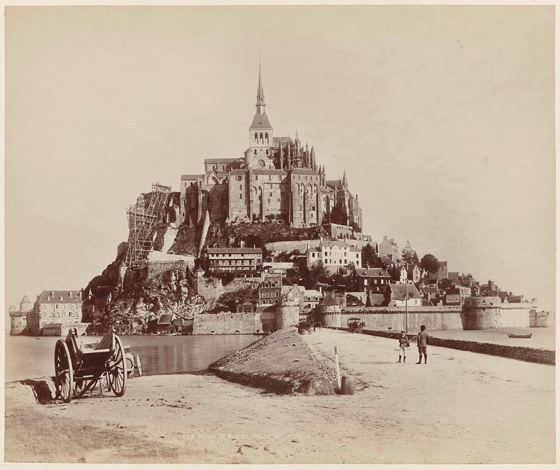 Impresión de albúmina de Mont Saint-Michel de Carl Frederick Musans Norman